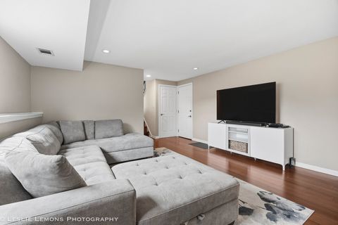 Tiny photo for 497 Sequoia Trail, Roselle, IL 60172 (MLS # 12628150)