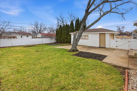 Tiny photo for 900 Brentwood Drive, Joliet, IL 60435 (MLS # 12543716)