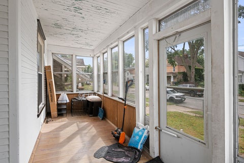 Tiny photo for 618 W 17th Street, Davenport, IA 52803 (MLS # 12757459)