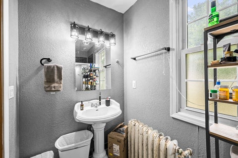 Tiny photo for 618 W 17th Street, Davenport, IA 52803 (MLS # 12757459)