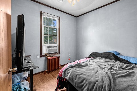 Tiny photo for 618 W 17th Street, Davenport, IA 52803 (MLS # 12757459)