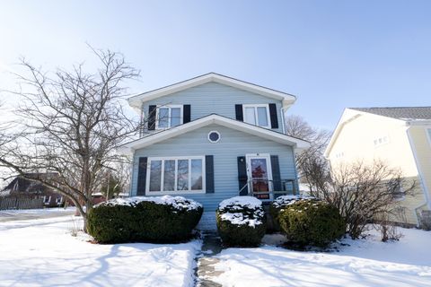 Tiny photo for 140 S Grant Street, Westmont, IL 60559 (MLS # 12579622)