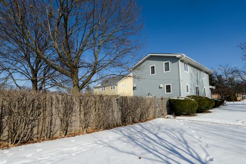 Tiny photo for 140 S Grant Street, Westmont, IL 60559 (MLS # 12579622)