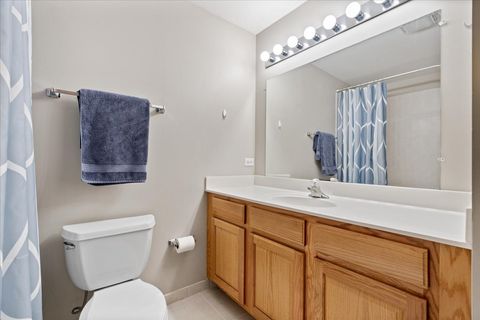 Tiny photo for 407 S Oak Park Avenue #H, Oak Park, IL 60302 (MLS # 12610711)