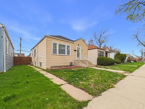 Tiny photo for 12628 S Union Avenue, Chicago, IL 60628 (MLS # 12617762)