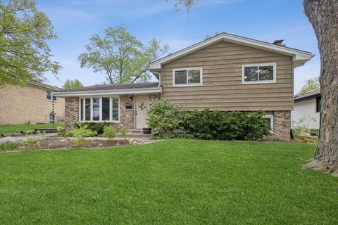 Property photo of 5923 Brookbank Road, Downers Grove, IL 60516
