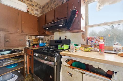 Tiny photo for 523 N Highland Avenue, Aurora, IL 60506 (MLS # 12600089)