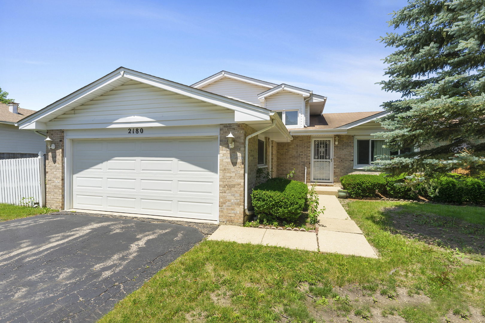 2180 Newport Circle