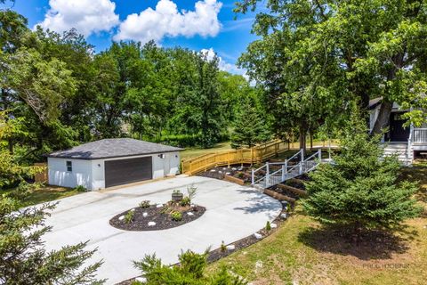 Tiny photo for 16705 Wolf Road, Orland Park, IL 60467 (MLS # 12420511)