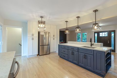 Tiny photo for 16705 Wolf Road, Orland Park, IL 60467 (MLS # 12420511)