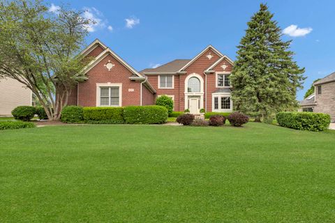Photo of 631 Mason Lane, Lake In The Hills, IL 60156 (MLS # 12652116)