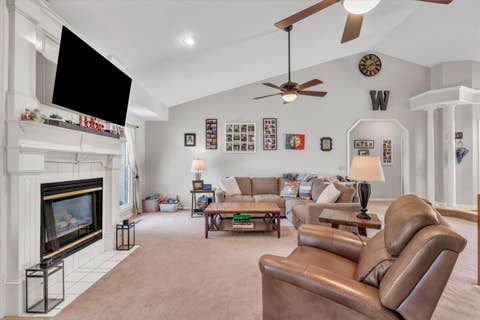 Tiny photo for 4319 Regency Place, Davenport, IA 52806 (MLS # 12655909)