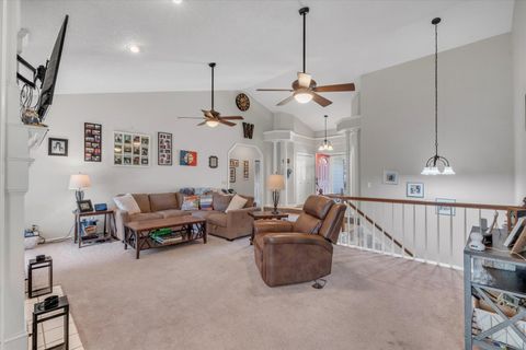 Tiny photo for 4319 Regency Place, Davenport, IA 52806 (MLS # 12655909)