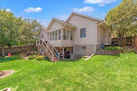 Tiny photo for 4319 Regency Place, Davenport, IA 52806 (MLS # 12655909)