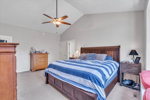 Tiny photo for 4319 Regency Place, Davenport, IA 52806 (MLS # 12655909)