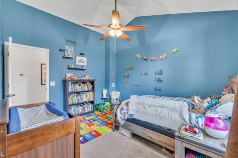 Tiny photo for 4319 Regency Place, Davenport, IA 52806 (MLS # 12655909)