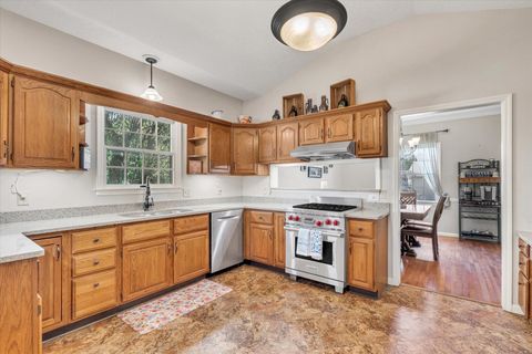 Tiny photo for 4319 Regency Place, Davenport, IA 52806 (MLS # 12655909)