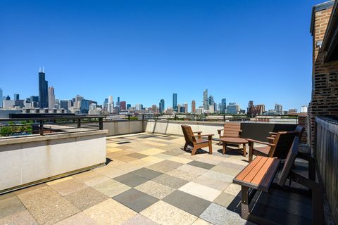 Tiny photo for 1600 S Jefferson Street #304, Chicago, IL 60616 (MLS # 12684858)