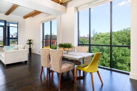Tiny photo for 1600 S Jefferson Street #304, Chicago, IL 60616 (MLS # 12684858)
