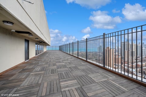 Tiny photo for 1960 N Lincoln Park West PARK #2502, Chicago, IL 60614 (MLS # 12786192)