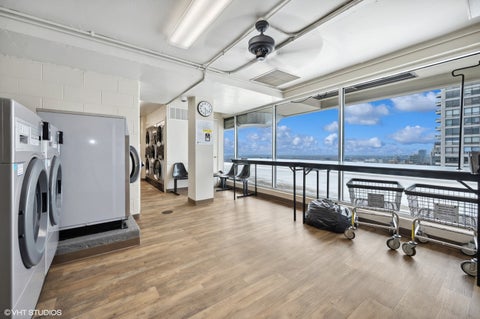Tiny photo for 1960 N Lincoln Park West PARK #2502, Chicago, IL 60614 (MLS # 12786192)
