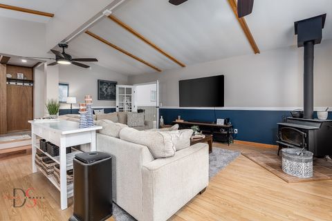 Tiny photo for 152 Beachview Court, Varna, IL 61375 (MLS # 12597334)