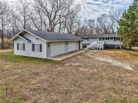 Tiny photo for 152 Beachview Court, Varna, IL 61375 (MLS # 12597334)