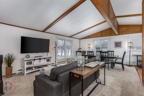 Tiny photo for 152 Beachview Court, Varna, IL 61375 (MLS # 12597334)