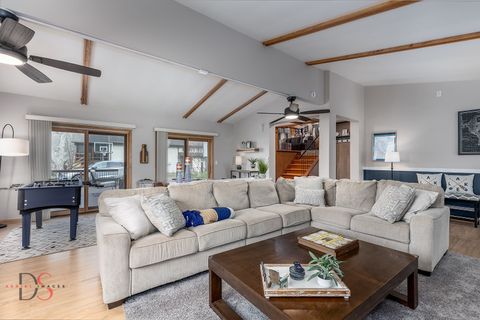 Tiny photo for 152 Beachview Court, Varna, IL 61375 (MLS # 12597334)