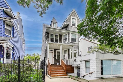 2144 W Montrose Avenue 1 Chicago IL 60618