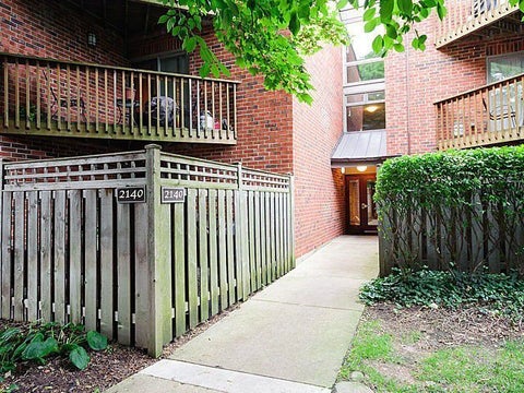 Photo of 2140 N LINCOLN Avenue #5103, Chicago, IL 60614 (MLS # 12763308)