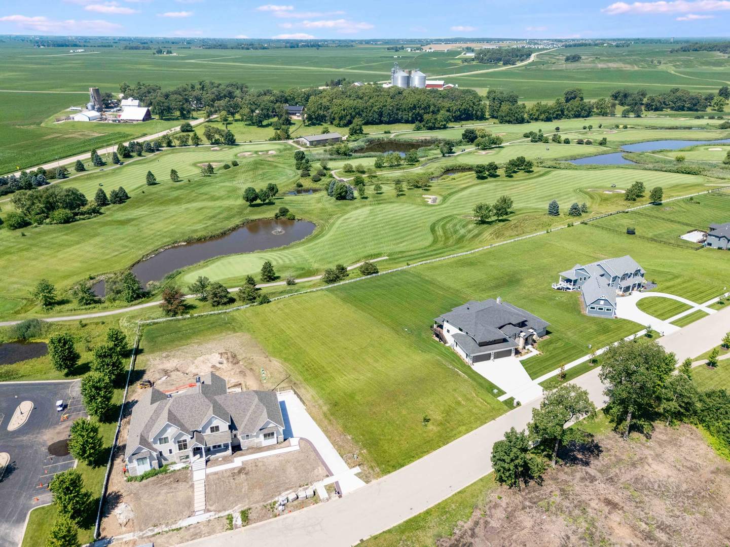 7629 Clubhouse Drive