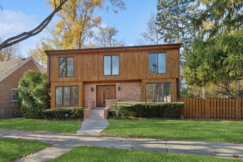 Tiny photo for 6148 N Lowell Avenue, Chicago, IL 60646 (MLS # 12592028)