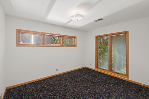 Tiny photo for 6148 N Lowell Avenue, Chicago, IL 60646 (MLS # 12592028)