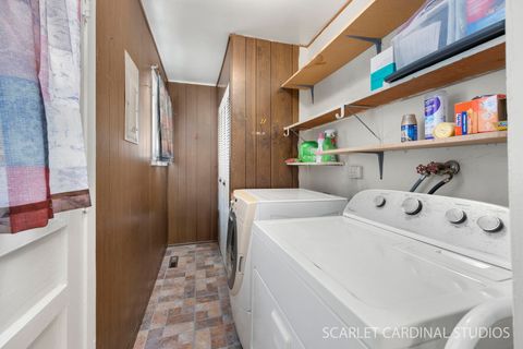 Tiny photo for 156 E Fullerton Avenue, Glendale Heights, IL 60139 (MLS # 12561037)