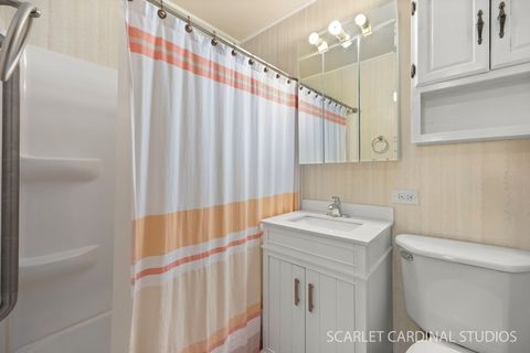 Tiny photo for 156 E Fullerton Avenue, Glendale Heights, IL 60139 (MLS # 12561037)