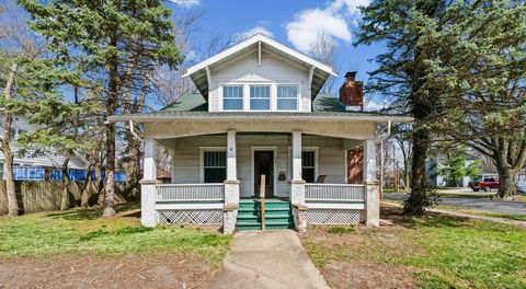 Photo of 118 E William Street, Monticello, IL 61856 (MLS # 12592478)