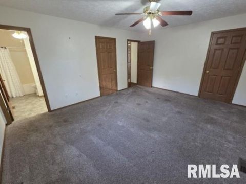 Tiny photo for 14013 N Tolle Lane, Mt Vernon, IL 62864 (MLS # EB460213)