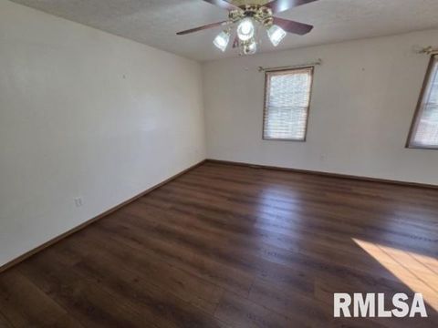 Tiny photo for 14013 N Tolle Lane, Mt Vernon, IL 62864 (MLS # EB460213)