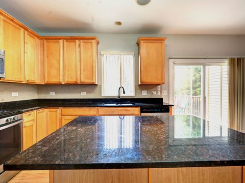 Tiny photo for 6 Forsythia Court, Bolingbrook, IL 60490 (MLS # 12641107)