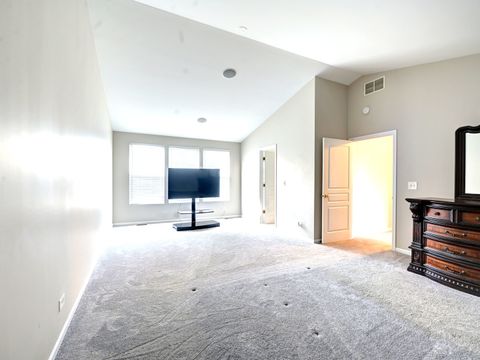 Tiny photo for 6 Forsythia Court, Bolingbrook, IL 60490 (MLS # 12641107)