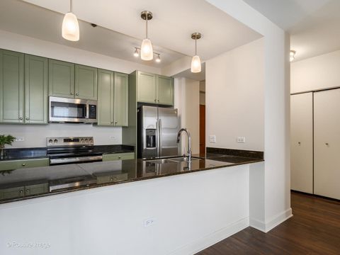 Tiny photo for 1335 S Prairie Avenue #2009, Chicago, IL 60605 (MLS # 12562132)