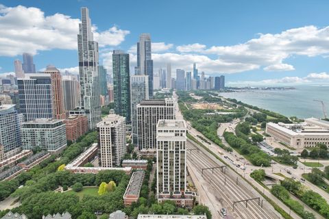 Tiny photo for 1335 S Prairie Avenue #2009, Chicago, IL 60605 (MLS # 12562132)