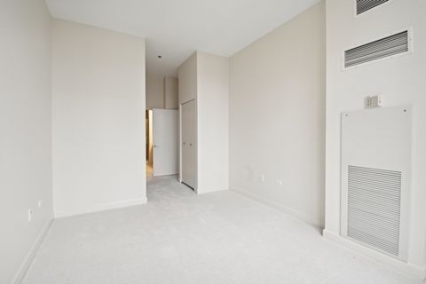 Tiny photo for 1335 S Prairie Avenue #2009, Chicago, IL 60605 (MLS # 12562132)
