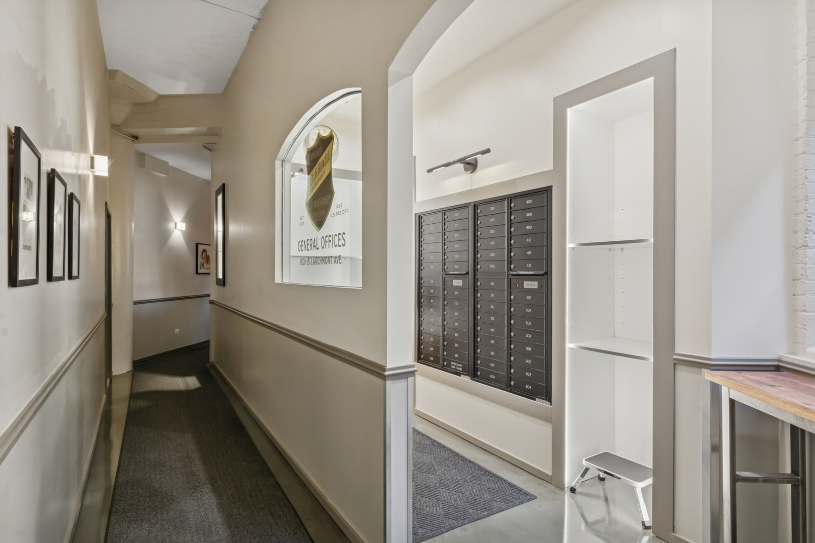 1801 W Larchmont Avenue 310