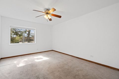 Tiny photo for 640 Murray Lane #111, Des Plaines, IL 60016 (MLS # 12601558)