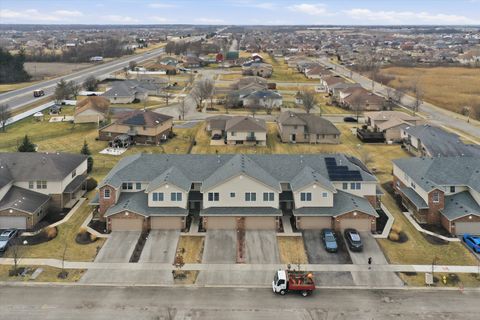 Tiny photo for 1010 Regent Drive, Matteson, IL 60443 (MLS # 12592128)