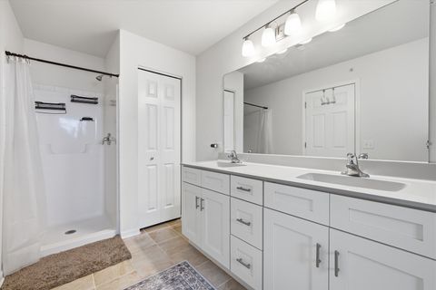 Tiny photo for 1010 Regent Drive, Matteson, IL 60443 (MLS # 12592128)