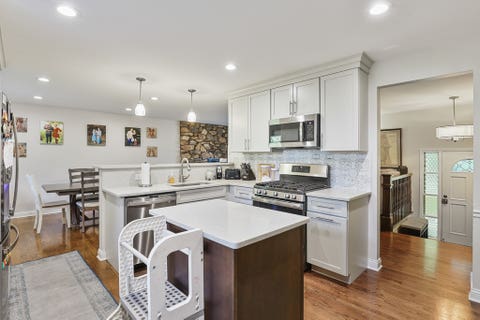Tiny photo for 7330 170th Place, Tinley Park, IL 60477 (MLS # 12661716)