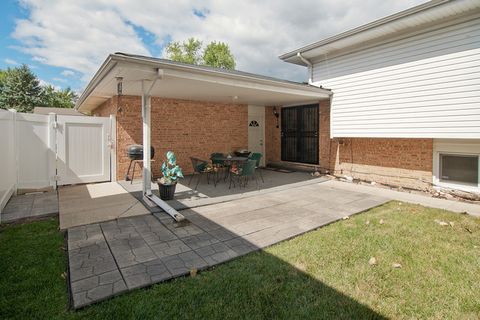 Tiny photo for Country Club Hills, IL 60478 (MLS # 12558489)